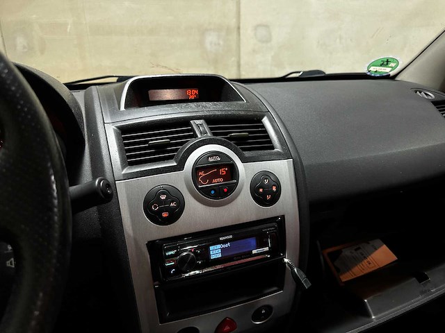 Renault mégane coupé-cabriolet 1.6-16v privilège luxe 113pk 2014 (origineel-nl), 68-nt-dk - afbeelding 14 van  43