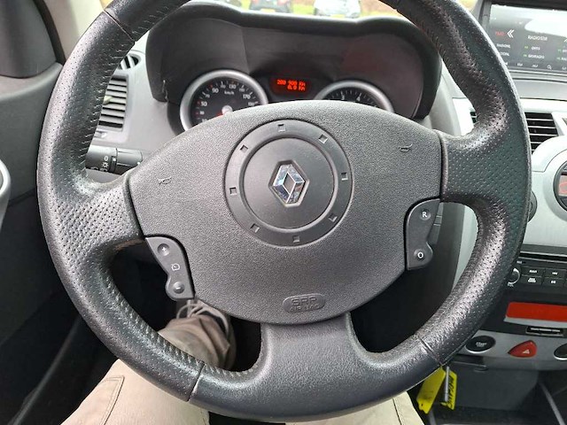 Renault mégane coupé-cabriolet 1.6-16v privilège luxe, 64-rb-sz - afbeelding 3 van  17