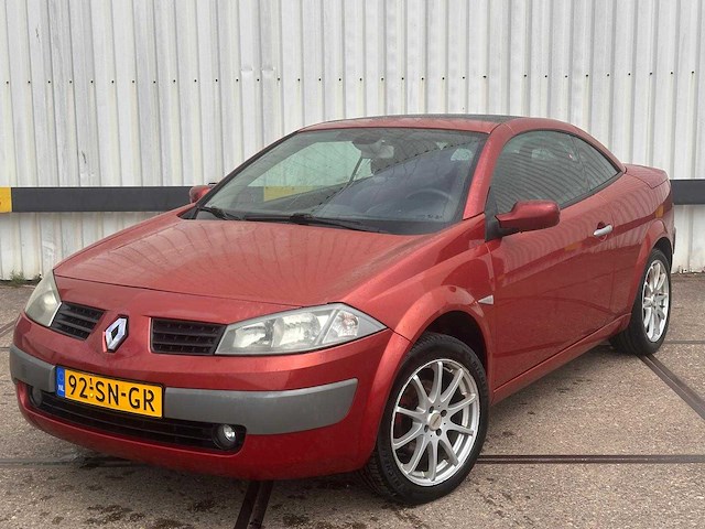 Renault mégane coupé-cabriolet 1.6-16v tech line , 92-sn-gr - afbeelding 1 van  11