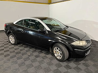 Renault mégane coupé-cabriolet 2.0-16v exception, 56-xj-nr - afbeelding 15 van  17