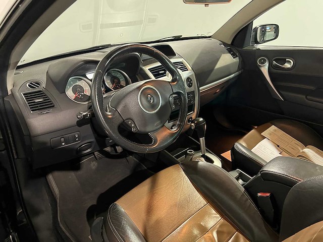 Renault mégane coupé-cabriolet 2.0-16v exception, 56-xj-nr - afbeelding 16 van  17