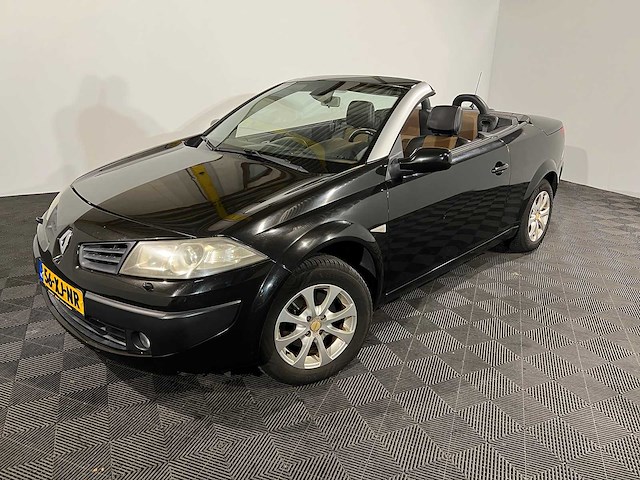Renault mégane coupé-cabriolet 2.0-16v exception, 56-xj-nr - afbeelding 1 van  17