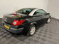 Renault mégane coupé-cabriolet 2.0-16v exception, 56-xj-nr - afbeelding 13 van  17