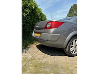 Renault mégane coupé-cabriolet 2.0-16v priv.luxe 76-rf-xg - afbeelding 5 van  15