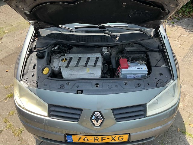 Renault mégane coupé-cabriolet 2.0-16v priv.luxe 76-rf-xg - afbeelding 9 van  15