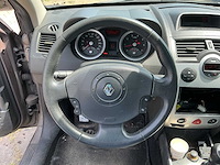 Renault mégane coupé-cabriolet 2.0-16v priv.luxe 76-rf-xg - afbeelding 14 van  15