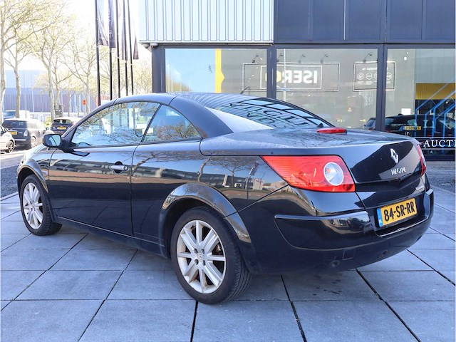 Renault mégane coupé-cabriolet 2.0-16v tech line 2006, 84-sr-rr - afbeelding 2 van  36