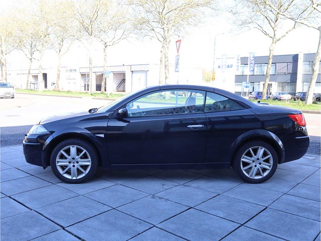 Renault mégane coupé-cabriolet 2.0-16v tech line 2006, 84-sr-rr - afbeelding 6 van  36