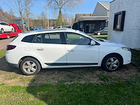 Renault mégane estate - 1.4 tce dynamique , 19-phr-3 - afbeelding 17 van  17