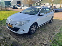 Renault mégane estate - 1.4 tce dynamique , 19-phr-3 - afbeelding 1 van  19
