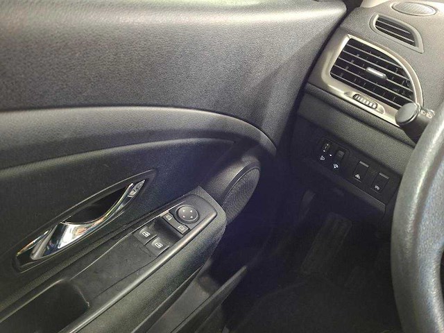 Renault mégane estate 1.2 tce authentique * 6-zpd-69 - afbeelding 1 van  13
