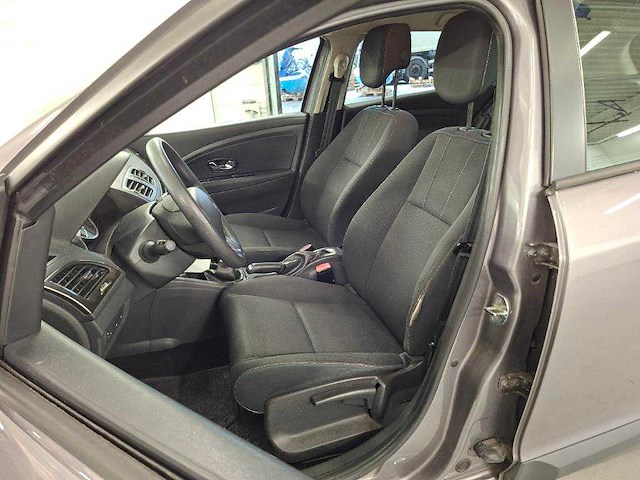 Renault mégane estate 1.2 tce authentique * 6-zpd-69 - afbeelding 10 van  13