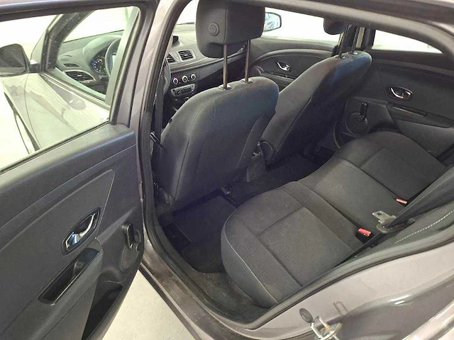 Renault mégane estate 1.2 tce authentique * 6-zpd-69 - afbeelding 14 van  17