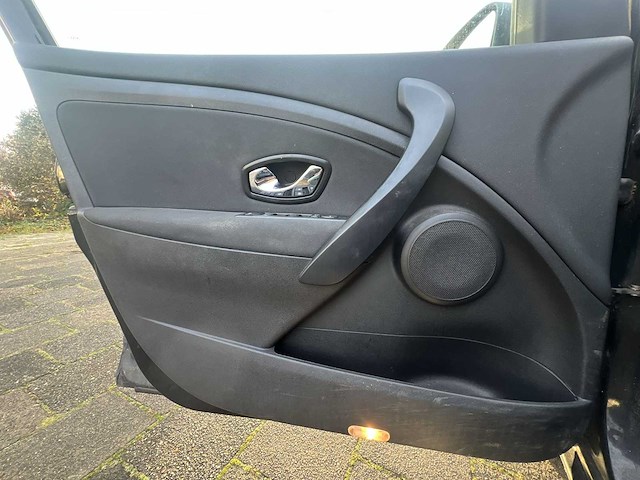 Renault mégane estate 1.2 tce collection 2013 | 8-kpb-17 - afbeelding 4 van  30