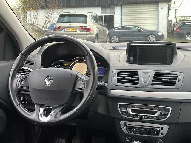 Renault mégane estate 1.2 tce collection 2013 | 8-kpb-17 - afbeelding 21 van  30
