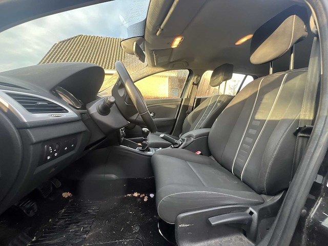 Renault mégane estate 1.2 tce collection 2013 | 8-kpb-17 - afbeelding 25 van  30