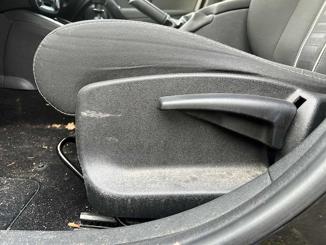 Renault mégane estate 1.2 tce collection 2013 | 8-kpb-17 - afbeelding 27 van  30