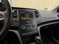 Renault mégane estate 1.3 tce limited 116pk 2020 (origineel-nl + 1e eigenaar), j-866-gx - afbeelding 19 van  39