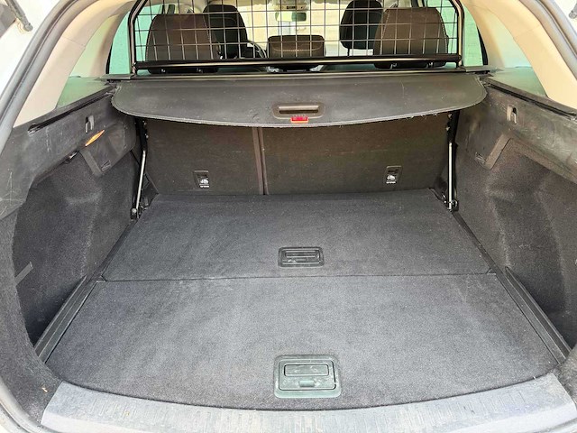 Renault mégane estate 1.3 tce limited 116pk 2020 (origineel-nl + 1e eigenaar), j-866-gx - afbeelding 33 van  39