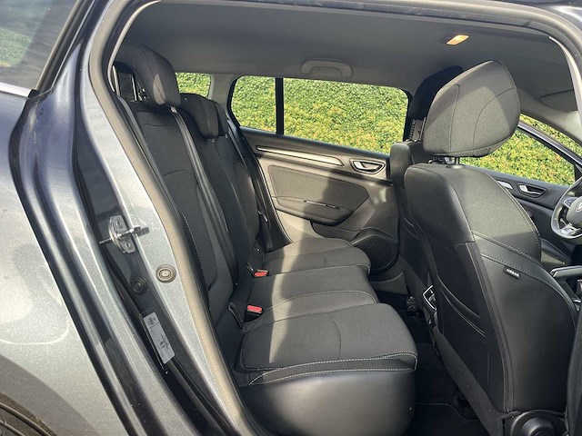 Renault mégane estate 1.3 tce140 equilibre 2023 | s-169-gz - afbeelding 14 van  33