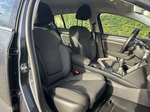 Renault mégane estate 1.3 tce140 equilibre 2023 | s-169-gz - afbeelding 2 van  23