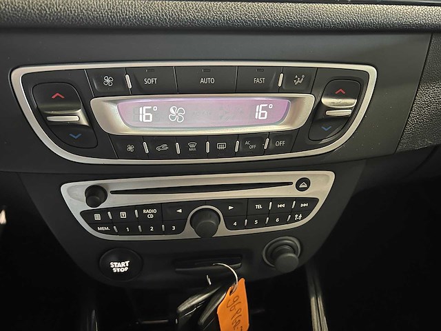 Renault mégane estate 1.4 tce bose, 96-pgr-7 - afbeelding 14 van  18