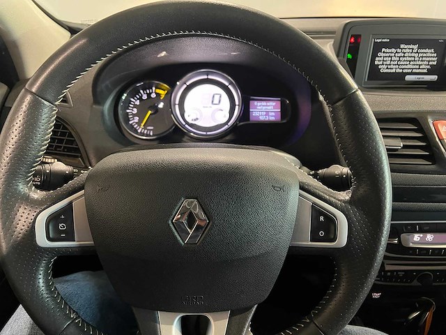 Renault mégane estate 1.4 tce bose, 96-pgr-7 - afbeelding 3 van  13