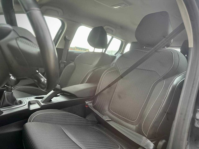 Renault mégane estate 1.5 blue dci limited; n-331-gk - afbeelding 5 van  15