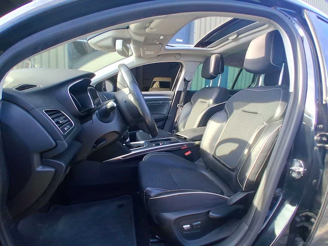 Renault mégane estate 1.5 dci bose 2016 | kv-450-z - afbeelding 31 van  33