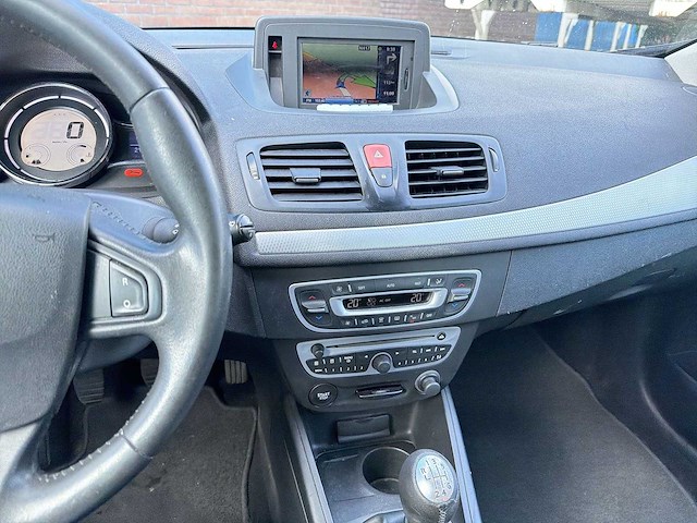 Renault mégane estate 1.5 dci dynamique | 35-nsr-4 i - afbeelding 9 van  30