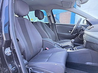 Renault mégane estate 1.5 dci dynamique | 35-nsr-4 i - afbeelding 18 van  30