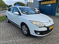 Renault mégane estate 1.5 dci expression 64-tts-8 - afbeelding 13 van  19