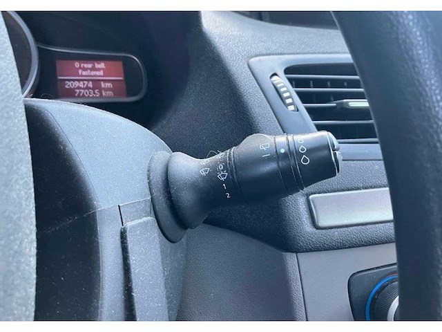 Renault mégane estate 1.6 authentique, 09-lpv-1 - afbeelding 2 van  14