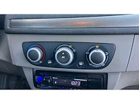 Renault mégane estate 1.6 authentique, 09-lpv-1 - afbeelding 5 van  14