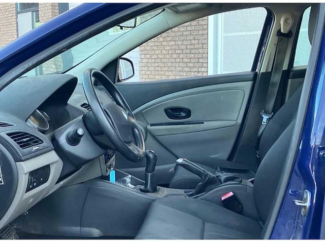 Renault mégane estate 1.6 authentique, 09-lpv-1 - afbeelding 10 van  14
