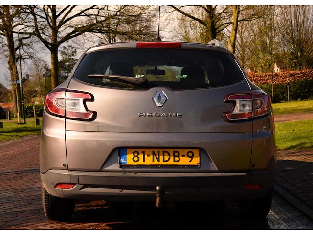 Renault mégane estate 1.6 authentique 2010 - afbeelding 19 van  21