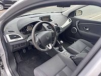 Renault mégane estate 1.6 dynamique 2010 | 92-nph-4 - afbeelding 2 van  22