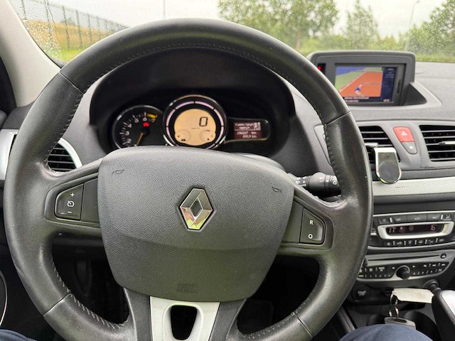 Renault mégane estate 2.0 dynamique automaat, 89-kpv-3 - afbeelding 14 van  14