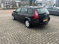 Renault mégane grand tour - 1.6-16v business l.,98-xg-xl - afbeelding 4 van  17