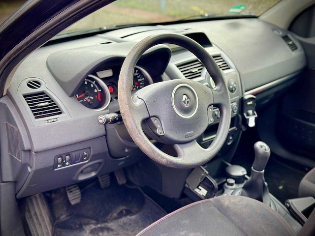 Renault mégane grand tour 1.6 16v business line, 60xxhr - afbeelding 6 van  17