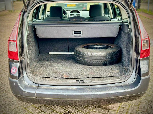 Renault mégane grand tour 1.6 16v business line, 60xxhr - afbeelding 2 van  17