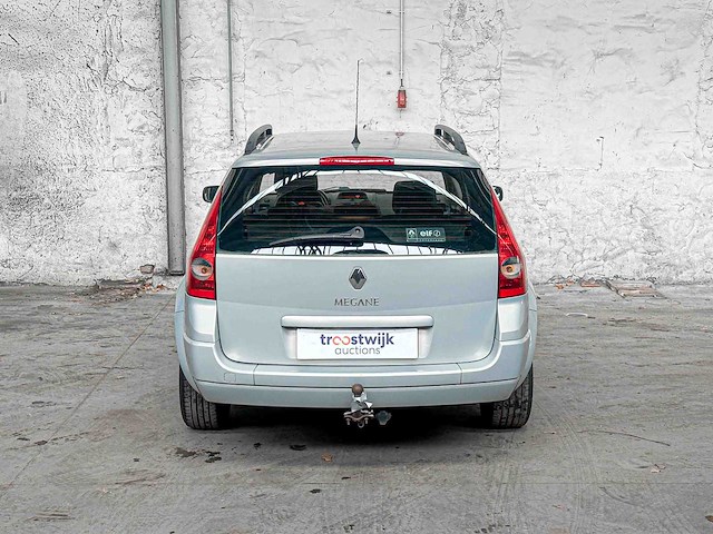 Renault mégane grand tour 2.0-16v dynam.luxe 135pk 2005, 99-rv-zb - afbeelding 7 van  36