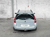 Renault mégane grand tour 2.0-16v dynam.luxe 135pk 2005, 99-rv-zb - afbeelding 8 van  36