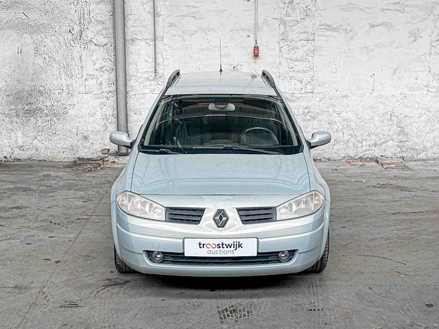 Renault mégane grand tour 2.0-16v dynam.luxe 135pk 2005, 99-rv-zb - afbeelding 35 van  36