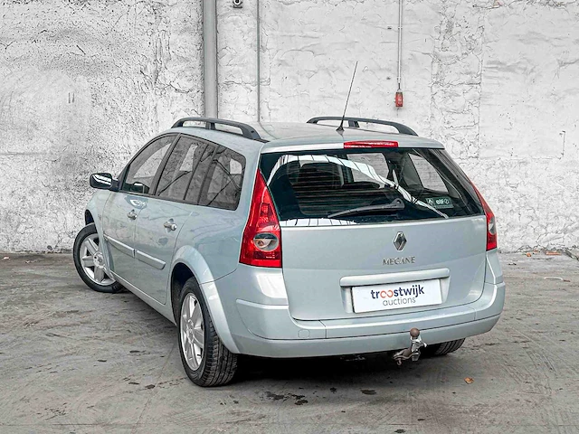 Renault mégane grand tour 2.0-16v dynam.luxe 135pk 2005, 99-rv-zb - afbeelding 20 van  21