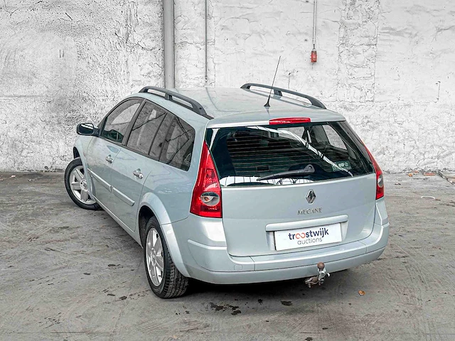Renault mégane grand tour 2.0-16v dynam.luxe 135pk 2005, 99-rv-zb - afbeelding 21 van  21