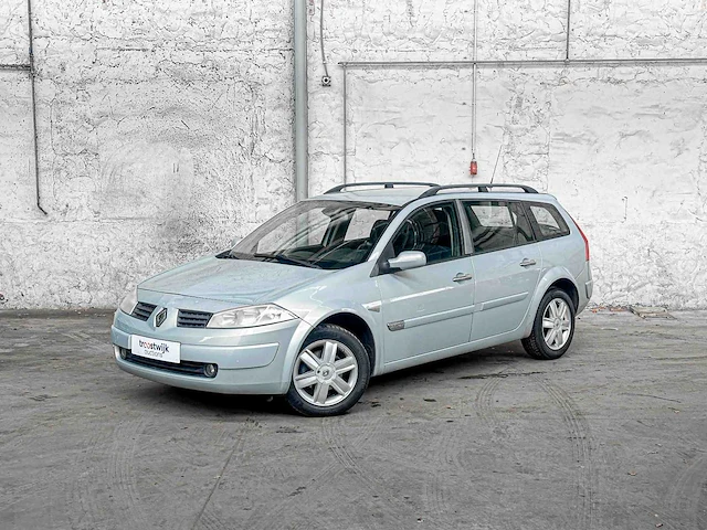 Renault mégane grand tour 2.0-16v dynam.luxe 135pk 2005, 99-rv-zb - afbeelding 12 van  36