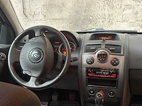 Renault mégane grand tour 2.0-16v dynam.luxe 135pk 2005, 99-rv-zb - afbeelding 27 van  36