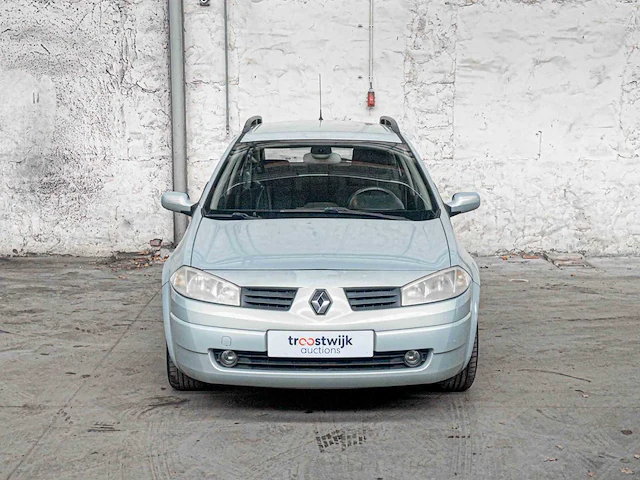 Renault mégane grand tour 2.0-16v dynam.luxe 135pk 2005, 99-rv-zb - afbeelding 32 van  36