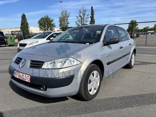 Renault megane sedan (1 4i), 2004 - afbeelding 1 van  37
